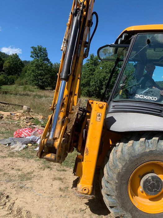 Buldoexcavator JCB 3cx