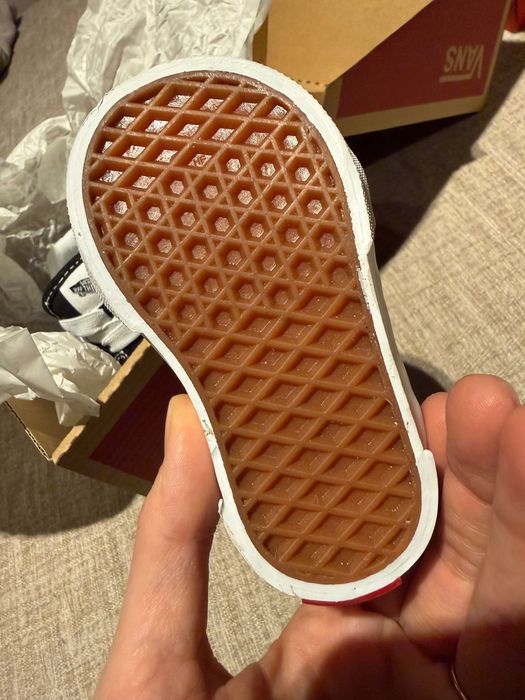 Pantofi sport Vans bebeluși noi