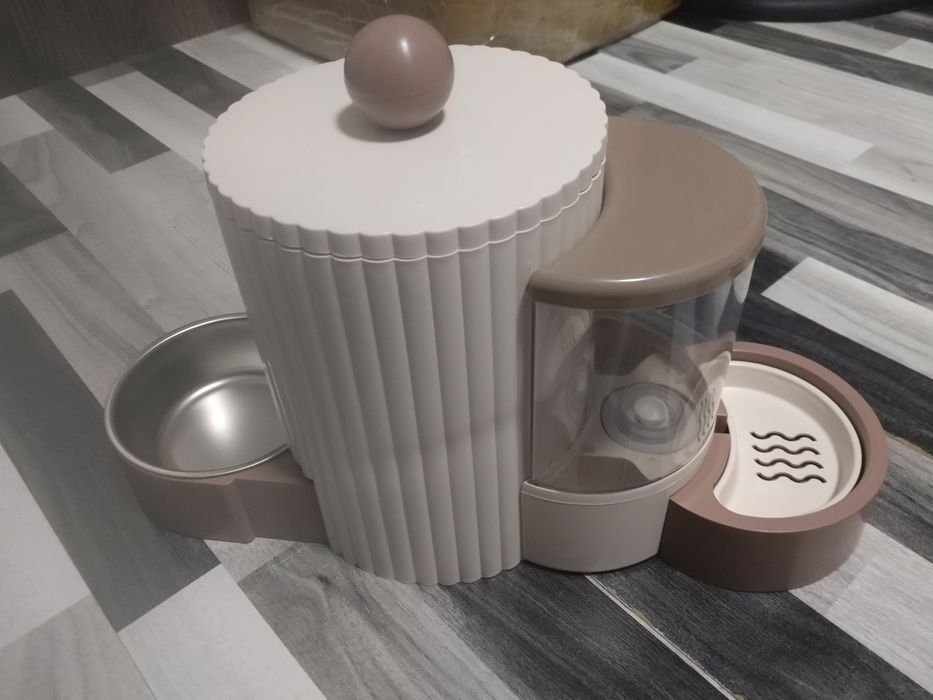 Кормушка поилка премиум класса