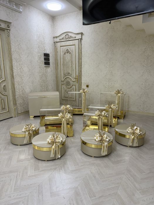 Фотиха ва бешик той ва Молйояарга мошина ва Сарпо кутилар бор