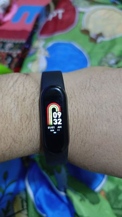 Смартфон банд 8 соат