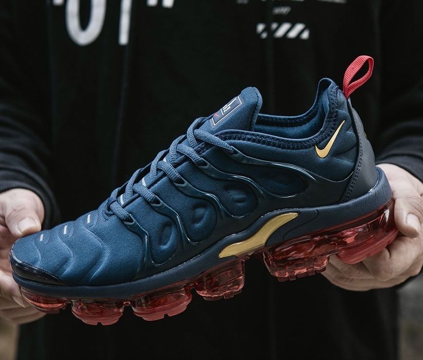 Nike VaporMax Plus