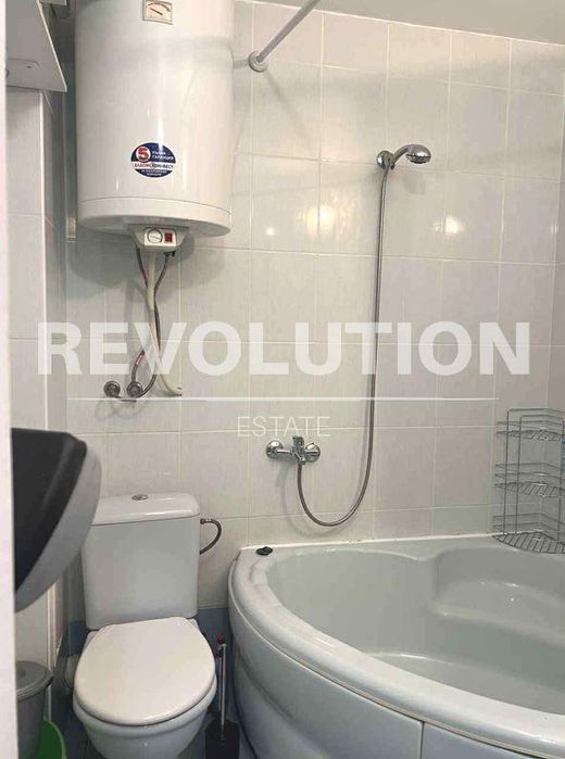 Дава се под наем Двустаен апартамент в Варна, Бриз - 69 кв.м за 500 € - Снимка #5