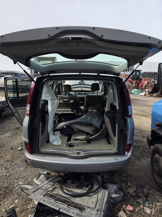 Рено Еспейс 4 3.0ДЦИ 180 к.с. на части