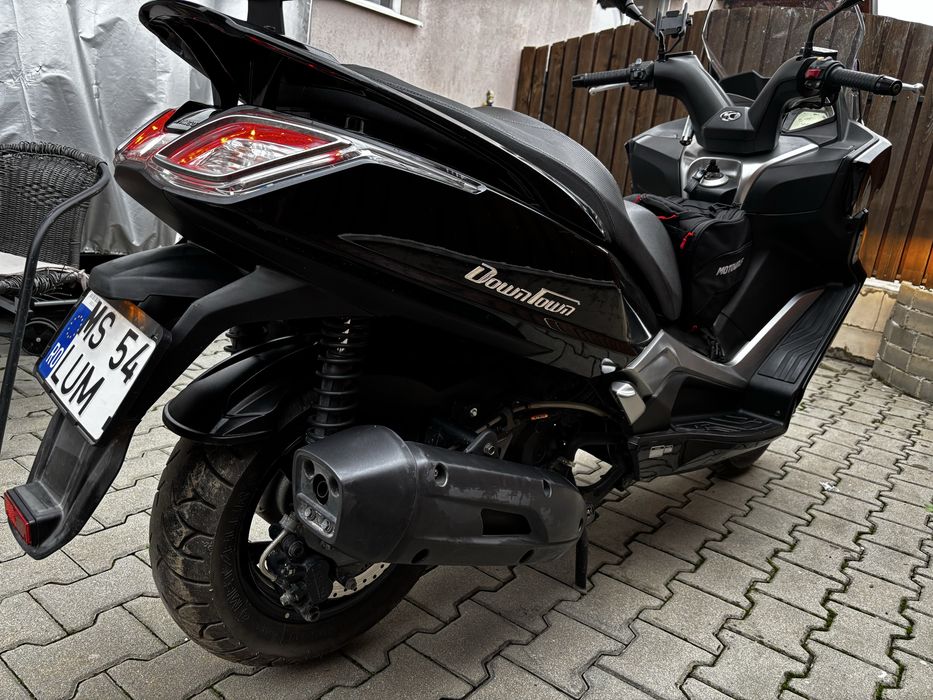 Maxi Scuter Kymco Downtown, 125 cmc, impecabil