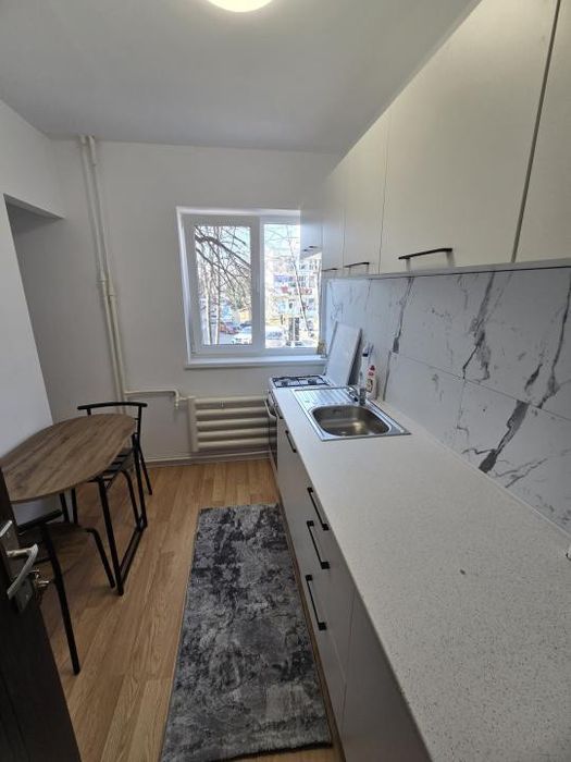 De inchiriat apt 2 camere ultracentral