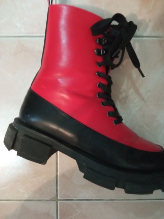 Сапоги, ботнки для девочки почти новые, размері 37