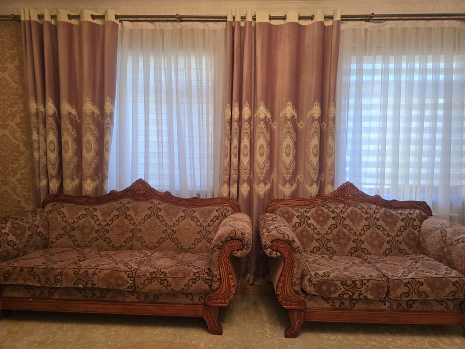 Диван для зала и холла