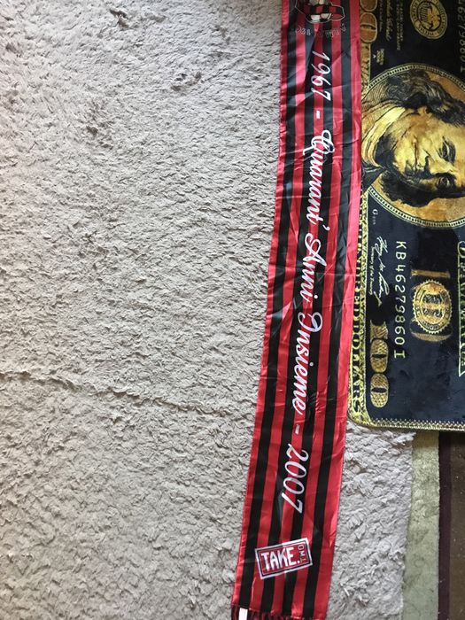 Esarfa foarte rara AC MILAN noua