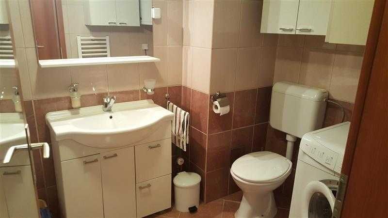 Дава се под наем Тристаен апартамент в Бургас, Възраждане - 74 кв.м за 255 € - Снимка #6