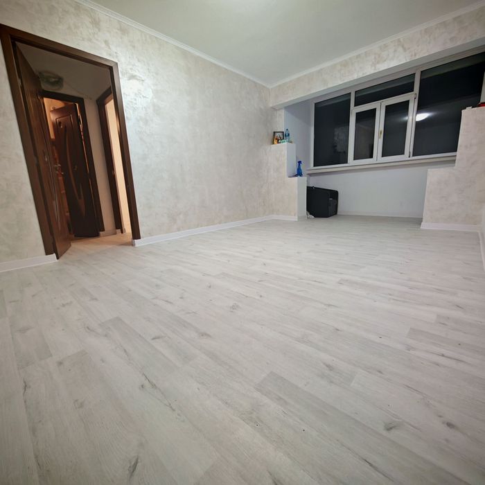 Ap 2 camere de vânzare