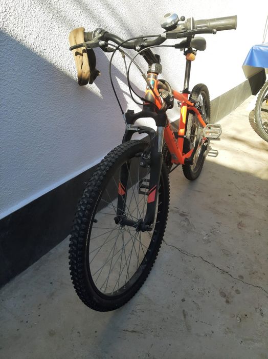 Vand doua biciclete