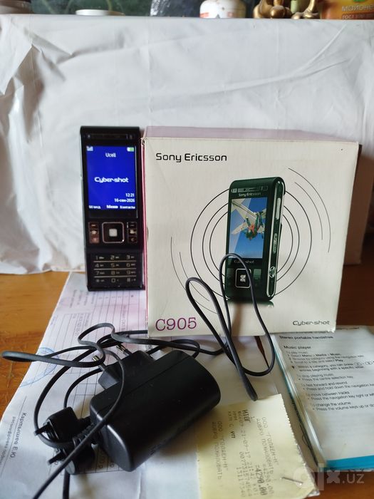 Продается Sony Ericsson C905