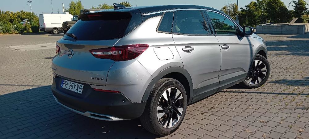 Opel Granland X 2021