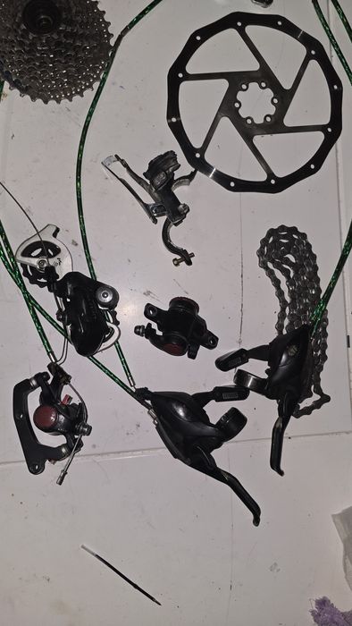 Продам вело запчасти