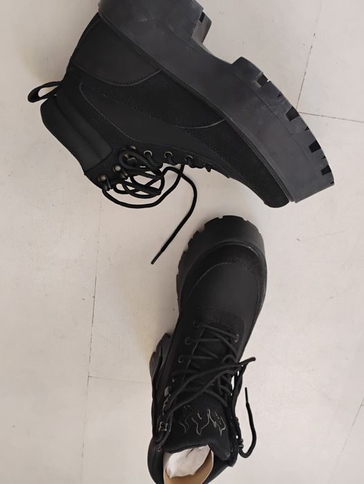 Боти с висока подметка