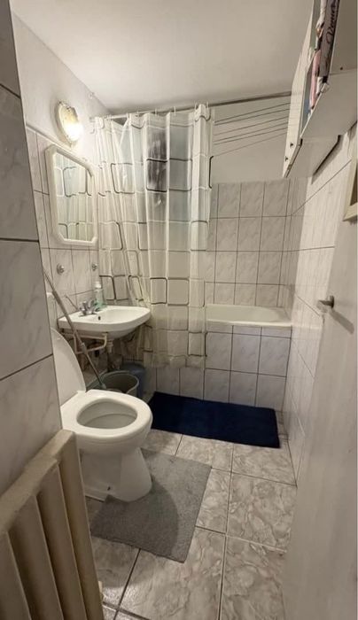 Apartament cu doua camere , zona Rogerius