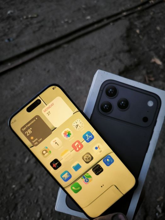 iPhone 17 max paddelka w 17 max