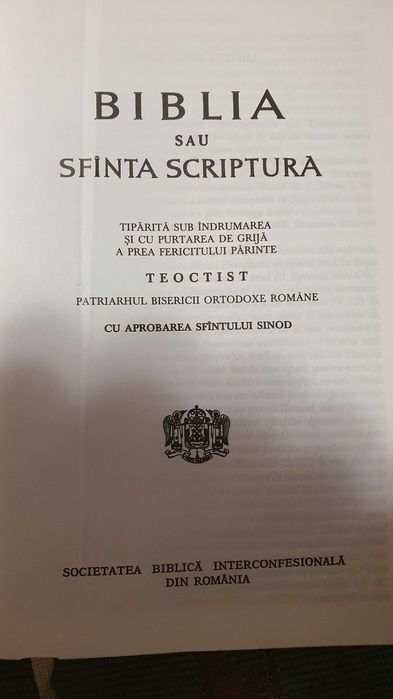 Biblia cu autograful Patriarhului Teoctist