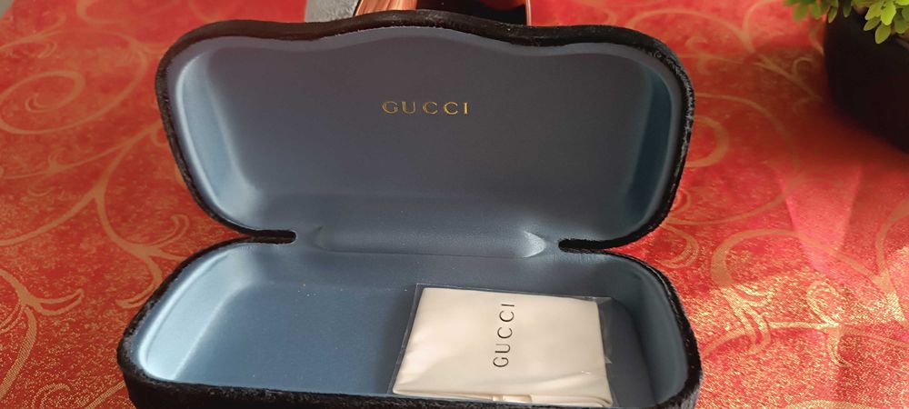 Ochelari de soare Gucci