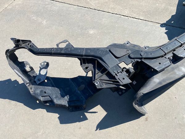 Trager Fata Volvo V40 Cross Country 2012-2018 31299365 31385913