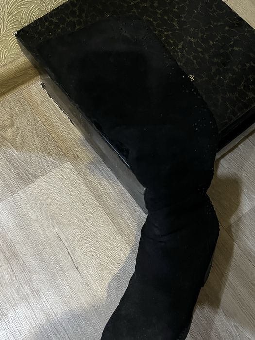 Продам зимние сапоги