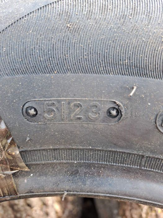 Чисто нови Гуми  без забележка 175/70/R14