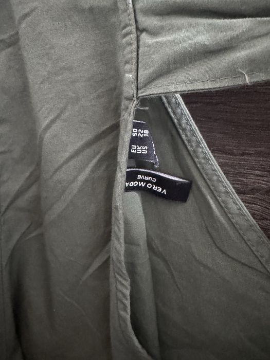 Маслиненозелена рокля Vero Moda