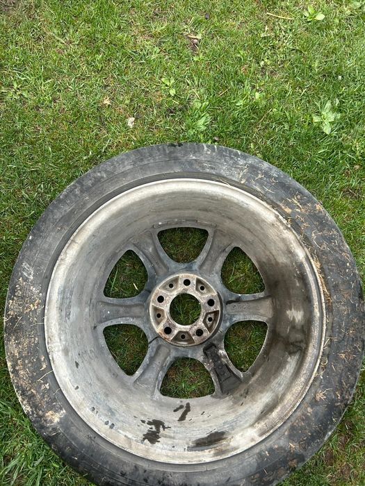 Продам колёса с дисками 225/50/r17