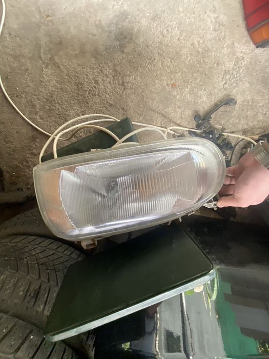 Продавам останали части от голф 3