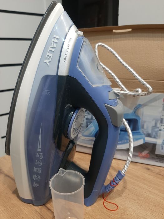 Продам утюг в упаковке