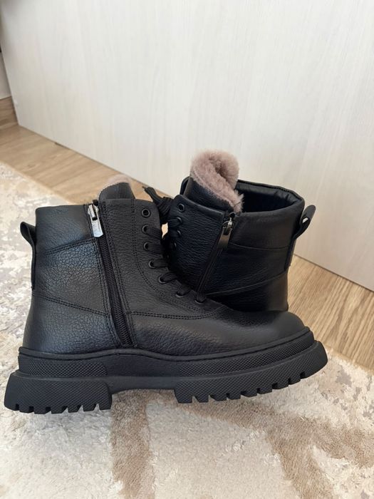 Продам сапожки 38 размер