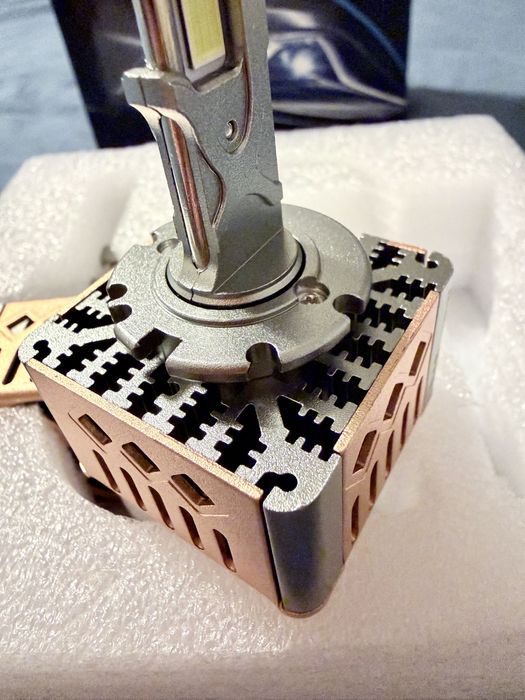 D1S  LED  крушки