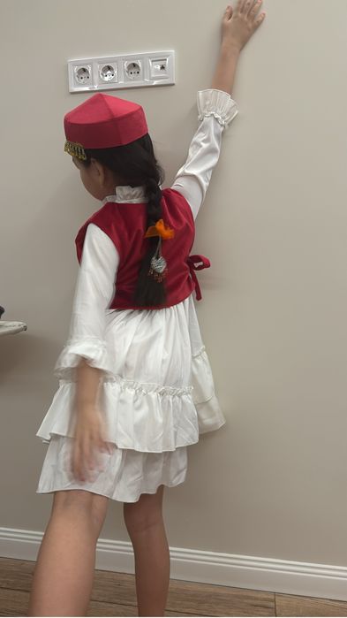 Продам костюм в национальном стиле