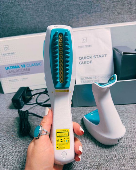 HairMax Ultima 12 Classic LaserComb – лазерен гребен за растеж на коса