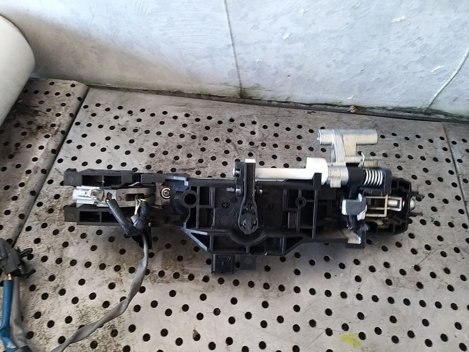 Maner usa dreapta spate renault koleos 1 hy 80610jy00