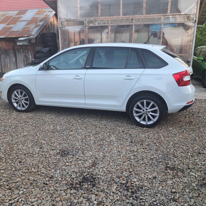 Skoda Rapid Model JOY 1,4 tdi diesel 90 cai Euro 6 An 06/2016 clima xenon navi