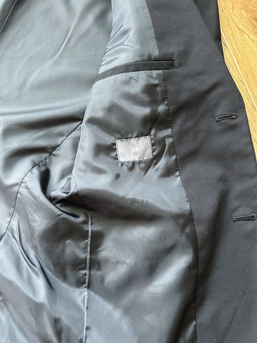 Черно мъжко сако + панталон на H&M SLIM FIT