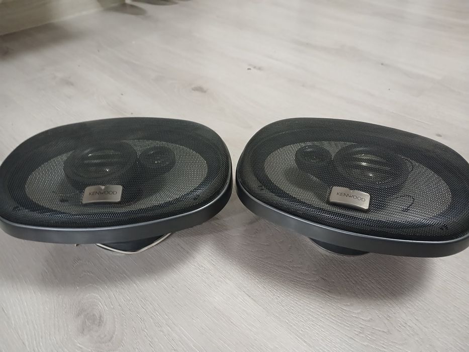 Продаю колонки и усилитель