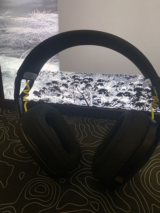 Наушники Logitech g435