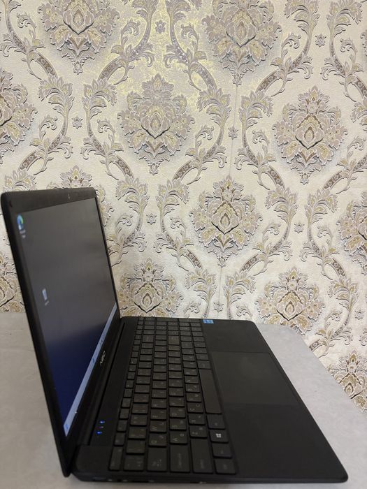 Продам ноутбук neo