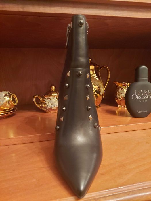 Продаю ботильоны кожанные.