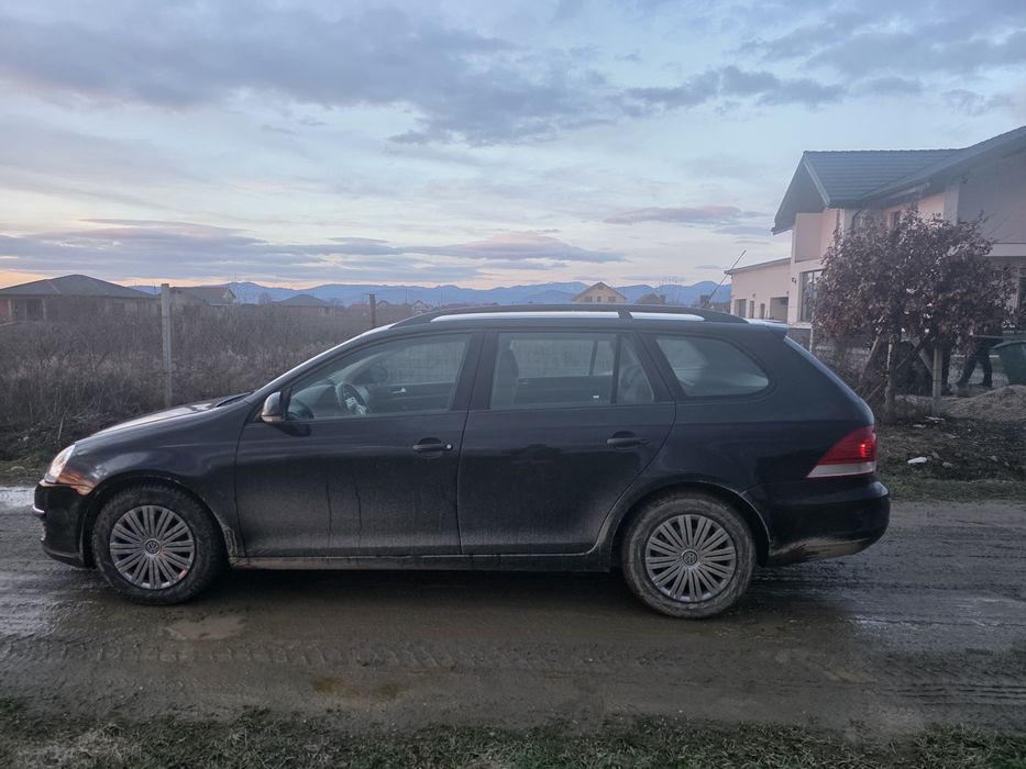 Vând golf v, 1.9 tdi, inmatriculat