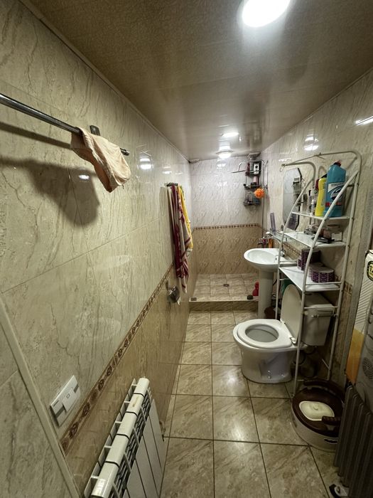 Chorsu Eski shahar 1sotix Uy 95.000$ Srochna SOTILADI