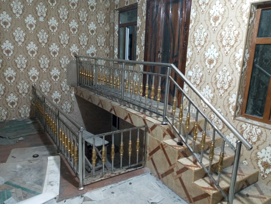 Нержавеющей  перила