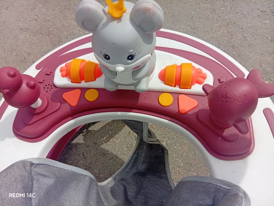 Продам ходунки детские