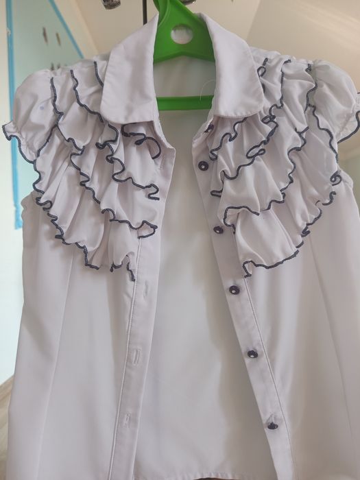 двоечка и  белая блузка