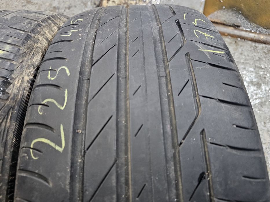 225 45 19 vara bridgestone
