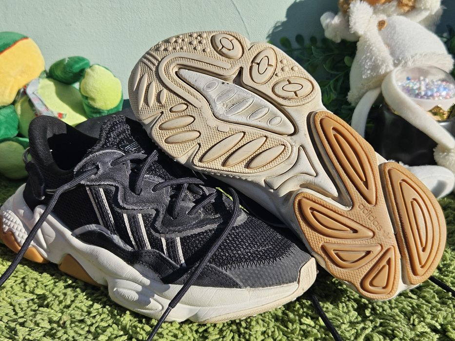 Adidas Ozweego N36