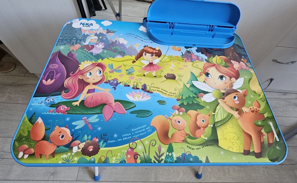 Продам новый детский столик